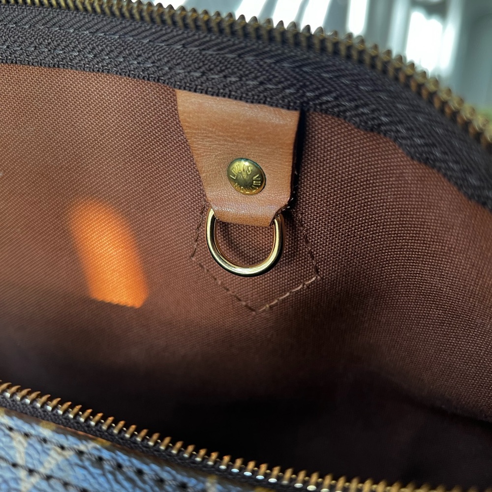 Louis Vuitton Brown Duffel Bag Speedy 35 - Picture 8 of 17